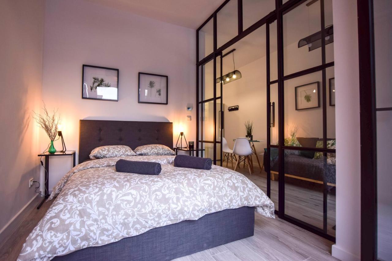 Angel Apartment City Center วรอตซวาฟ ภายนอก รูปภาพ